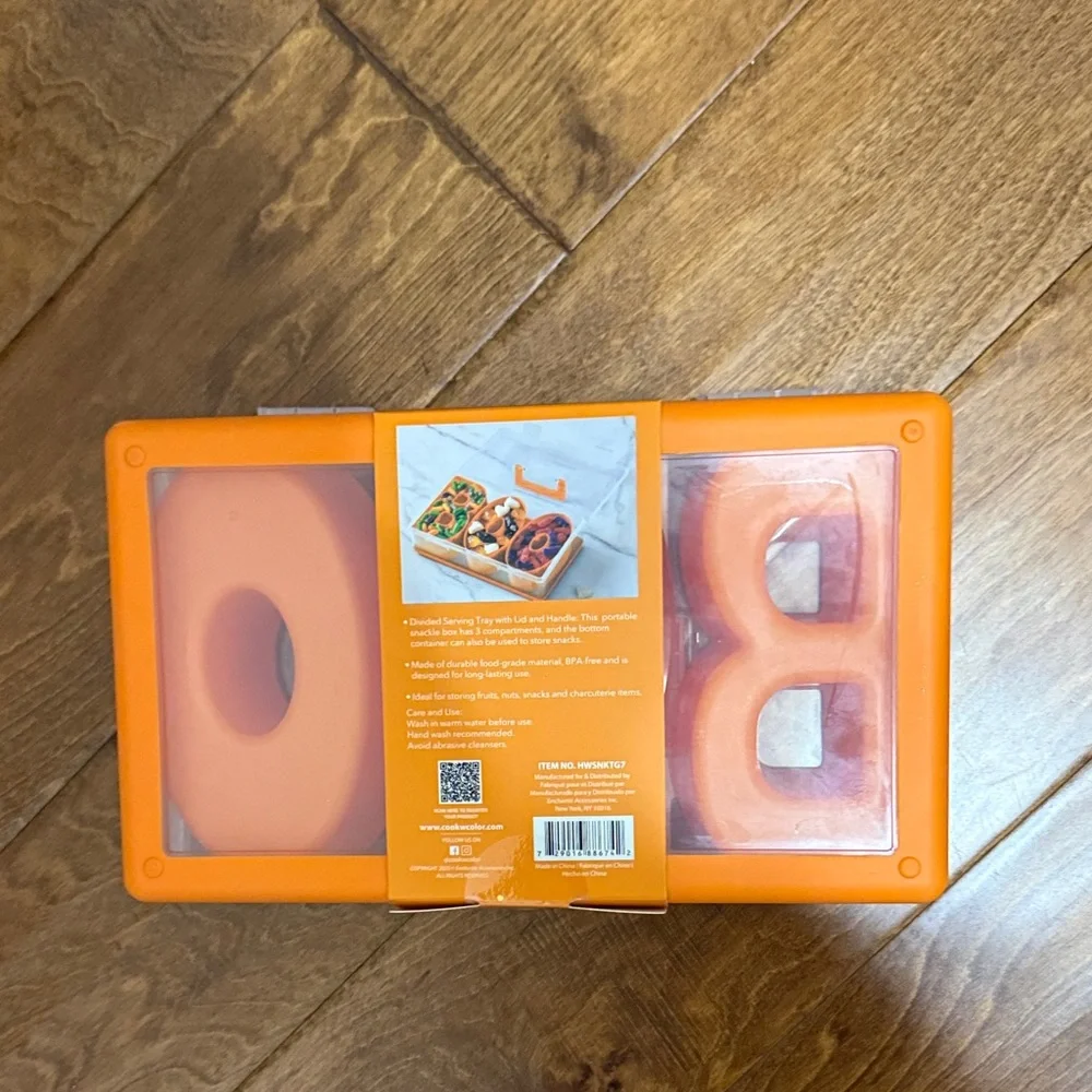 CWC Perfect On-the-Go “BOO”Snack Box - Picture 2 of 2